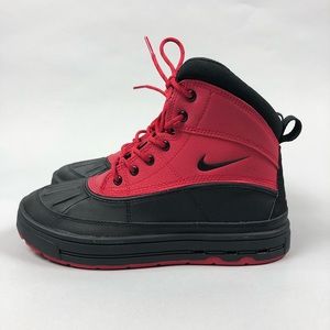boys nike woodside boots